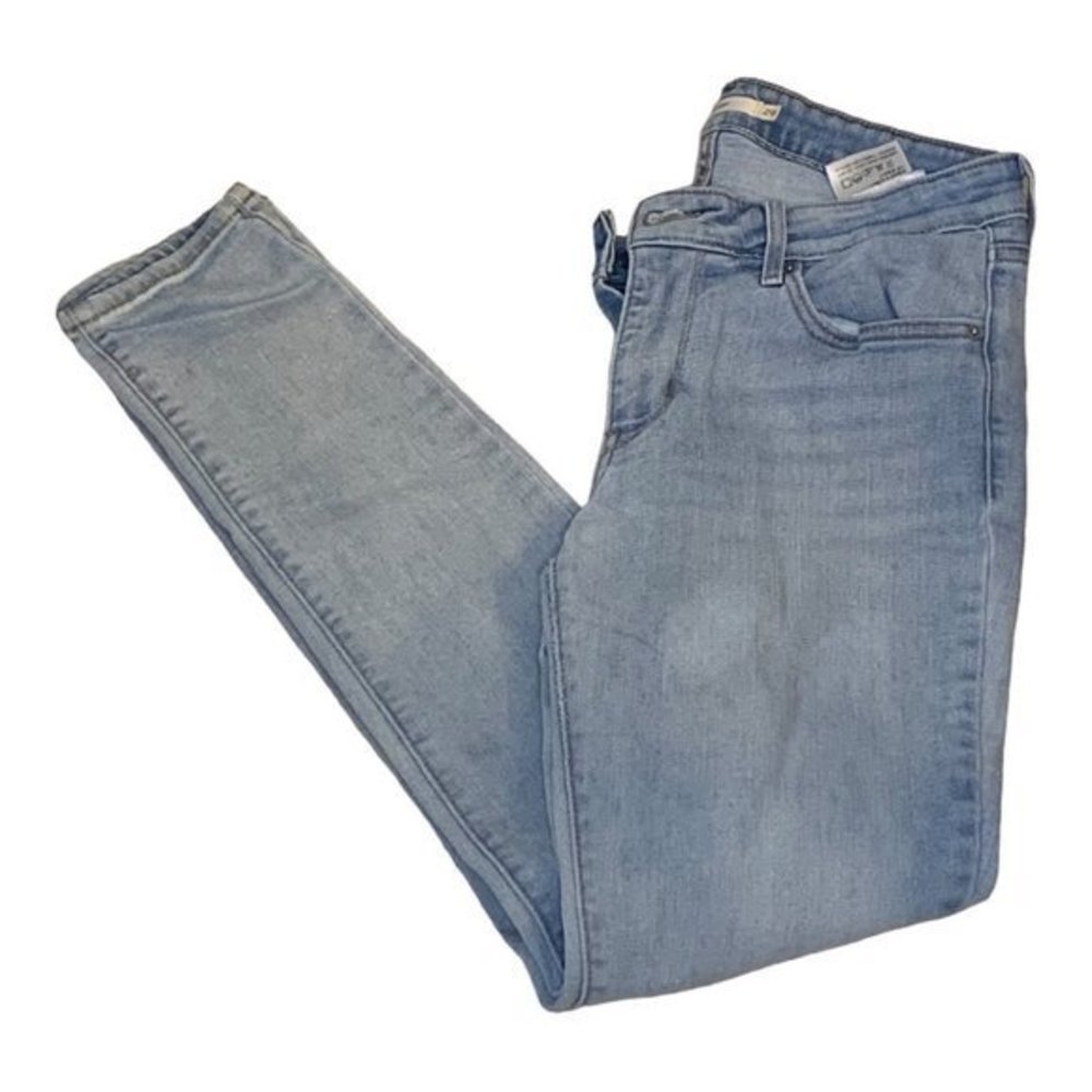 Levi’s 711 Skinny Jeans Light Wash Size‎ 29 Mid-rise